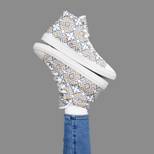 Load image into Gallery viewer, Women’s high top canvas shoes